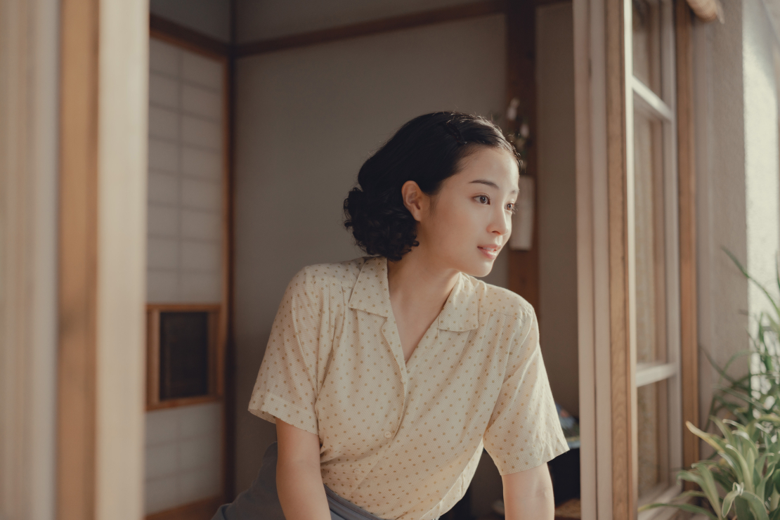 『遠い山なみの光』