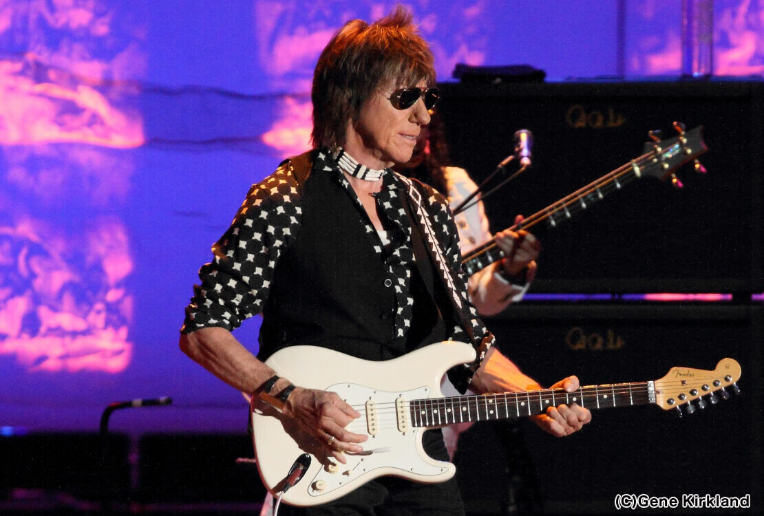 jeff_beck-hollywood_bowl-