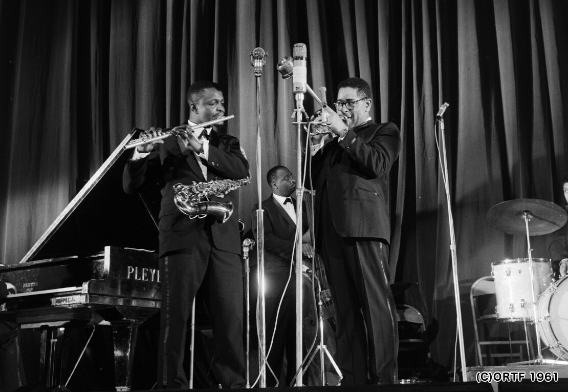 ラロ・シフリン、ディジー・ガレスピー、コールマン・ホーキンス、ロイ・エルドリッジ、ベニー・カーター、ジョー・ジョーンズ、サム・ジョーンズ、キャノンボール・アダレイ、ナット・アダレイ:ライヴ・イン・パリ1960